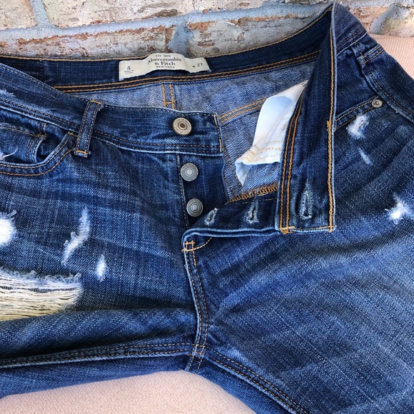 Abercrombie & Fitch Cotton Ripped MidRise Medium Wash Straight Buttoned Jeans 27 - Picture 4 of 16
